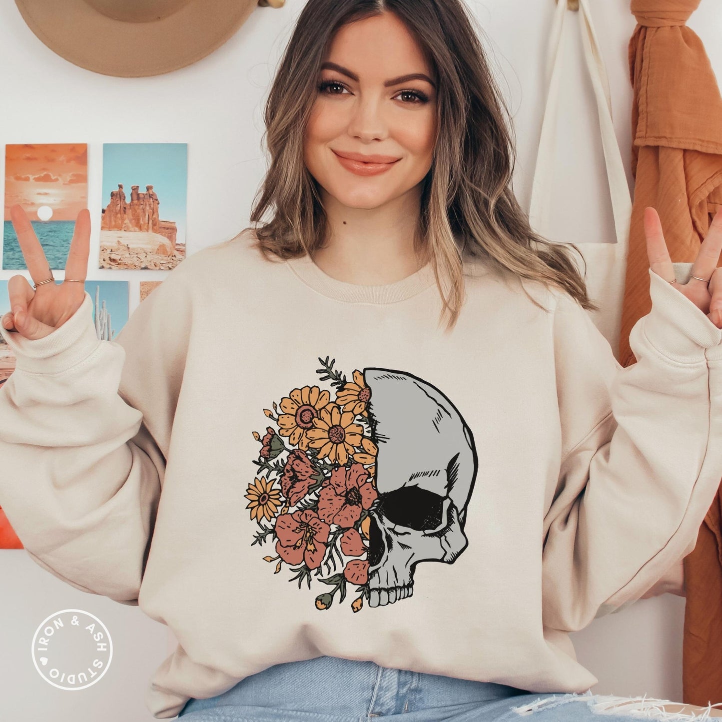 Floral Skull Sweatshirt, Skeleton Sweatshirt, Dark Academia Sweater, Indie Sweatshirt, Skull and Flowers, Cute Fall Crewneck Shirt Skull Tee