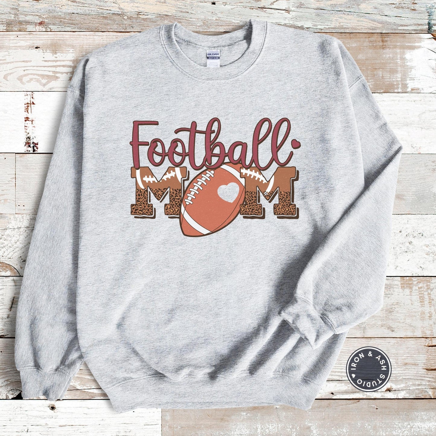 Retro Football Mom Sweatshirt Game Day Sweatshirt Game Day Vibes Football Mama Sweater College Football Mom Crewneck Sunday Football Sweater