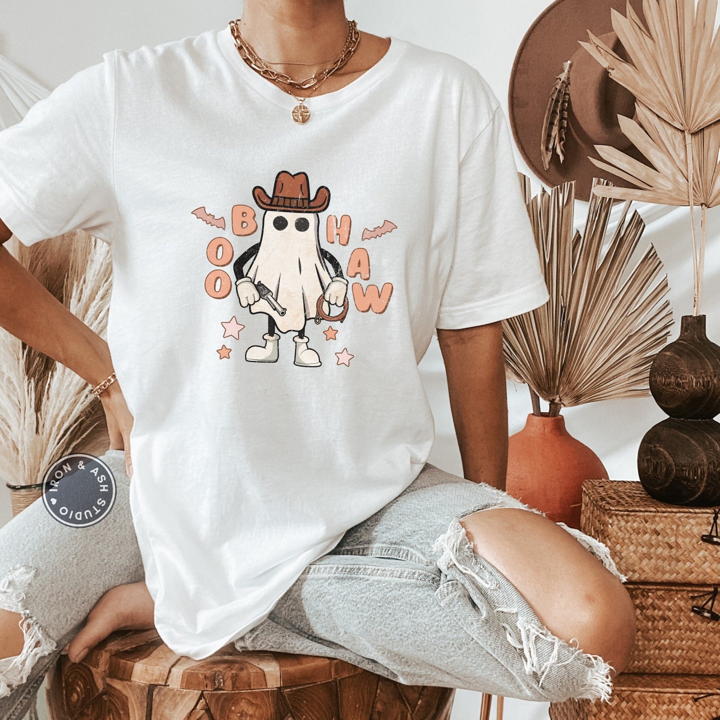 Boo Haw Halloween Ghost Shirt, Yee Haw Halloween, Cute Women's Western Halloween Tee, Retro Halloween, Cute Country Cowgirl Halloween Tee