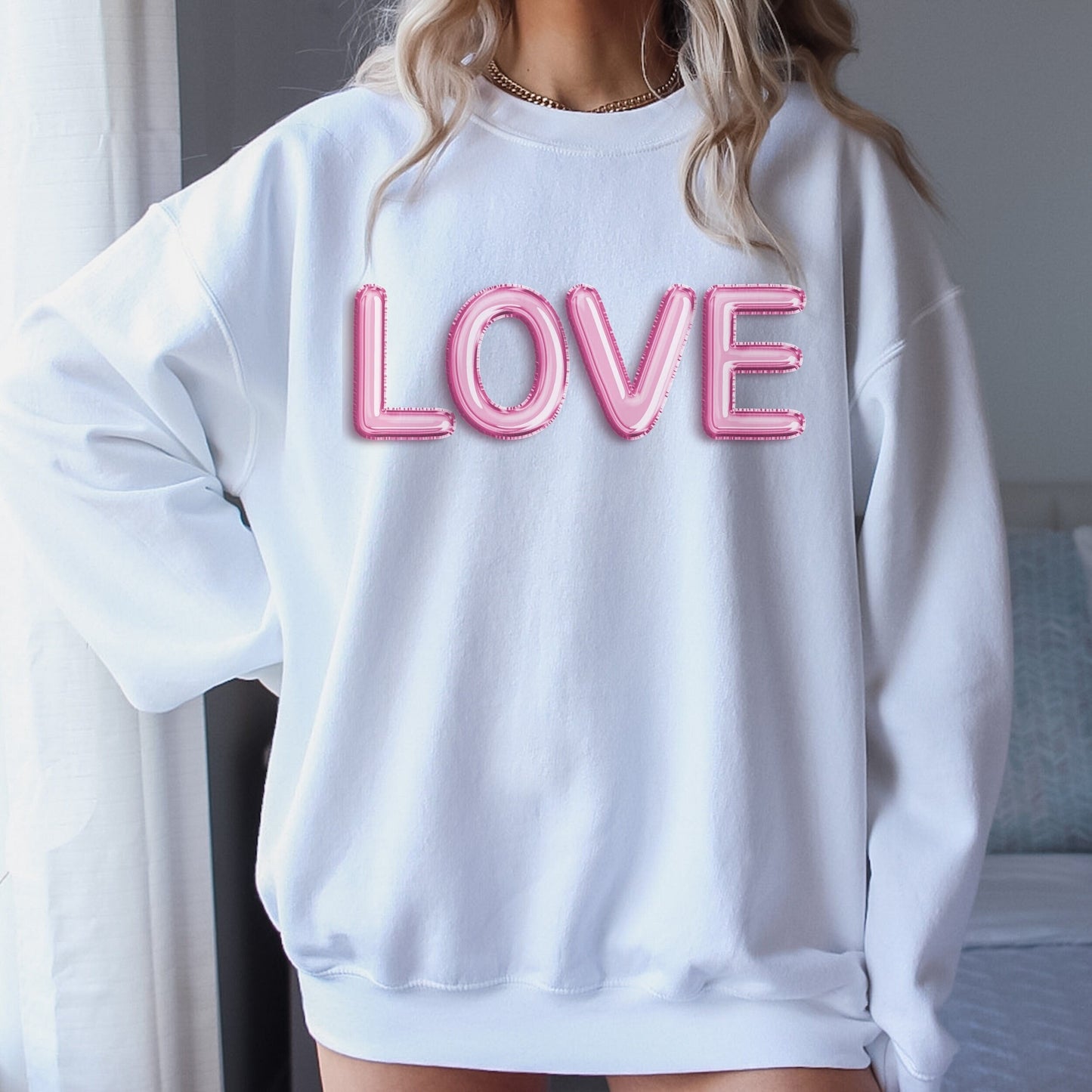 Love Sweatshirt Valentines Day Cute Teacher Valentine Sweater Retro Love Shirt Womens Valentines Graphic Tee Cute Love Sweater Gift for Vday