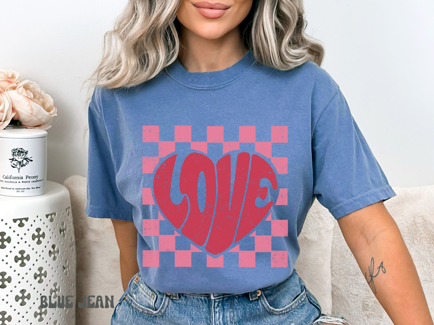 Retro Love Heart Shirt Comfort Color Checkered Valentine Tee Womens Retro Graphic TShirts Cute Valentines Day Gift Boho Valentines Heart Tee