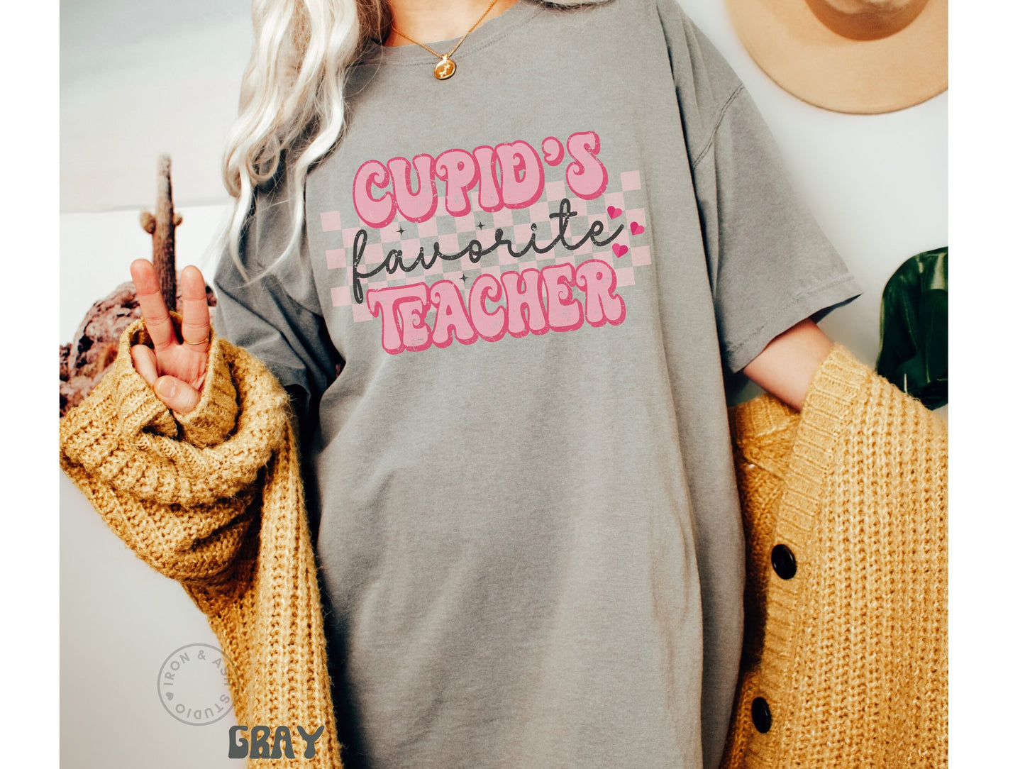 Cupids Favorite Teacher Valentine Comfort Color Shirt Retro Teacher Tee Valentine Gift for Teacher Aide Cute Valentine Party Outfit Checker