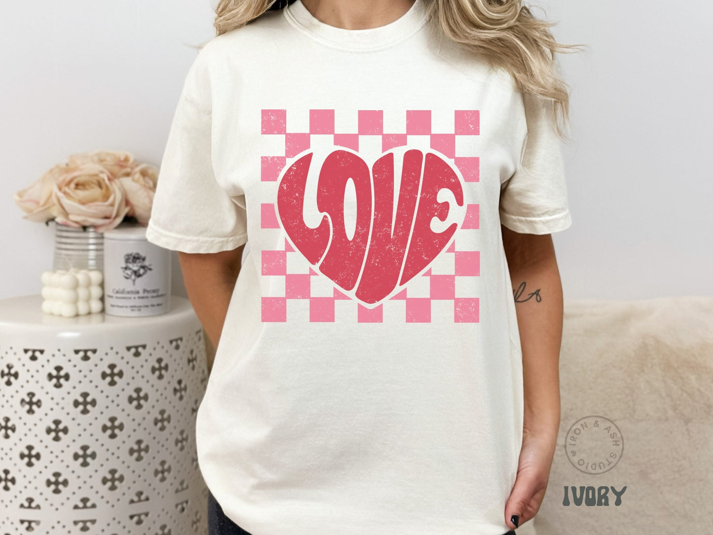 Retro Love Heart Shirt Comfort Color Checkered Valentine Tee Womens Retro Graphic TShirts Cute Valentines Day Gift Boho Valentines Heart Tee