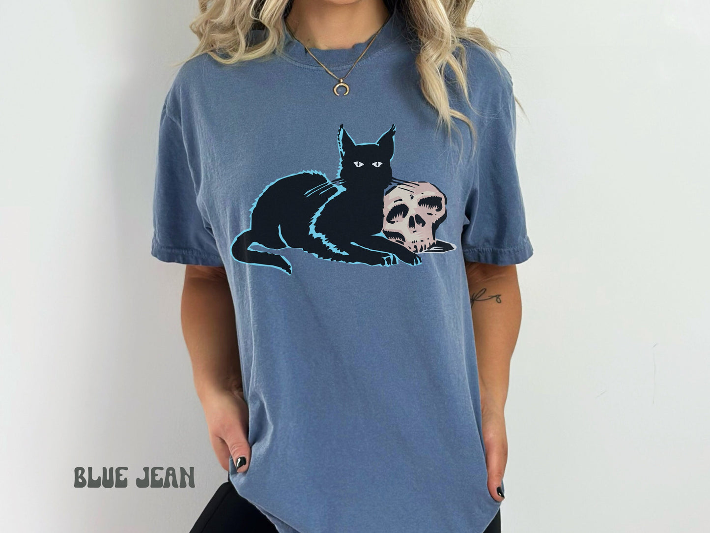 Skull Cat Shirt, Skeleton and Cat TShirt, Comfort Color, Vintage Art Apparel, Trendy Aesthetic, Witchy Clothing for Women, Skeleton Tee