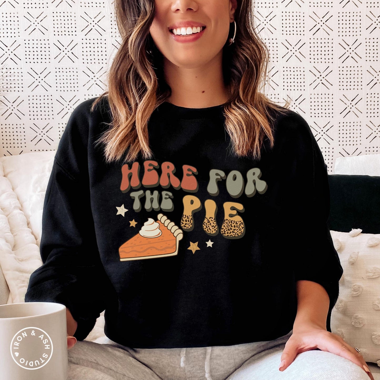 Funny Thanksgiving Sweatshirt, Friendsgiving Sweatshirt, Pies Before Guys, Fall Crewneck, Pie Sweater, Thanksgiving Food,Family Thanksgiving