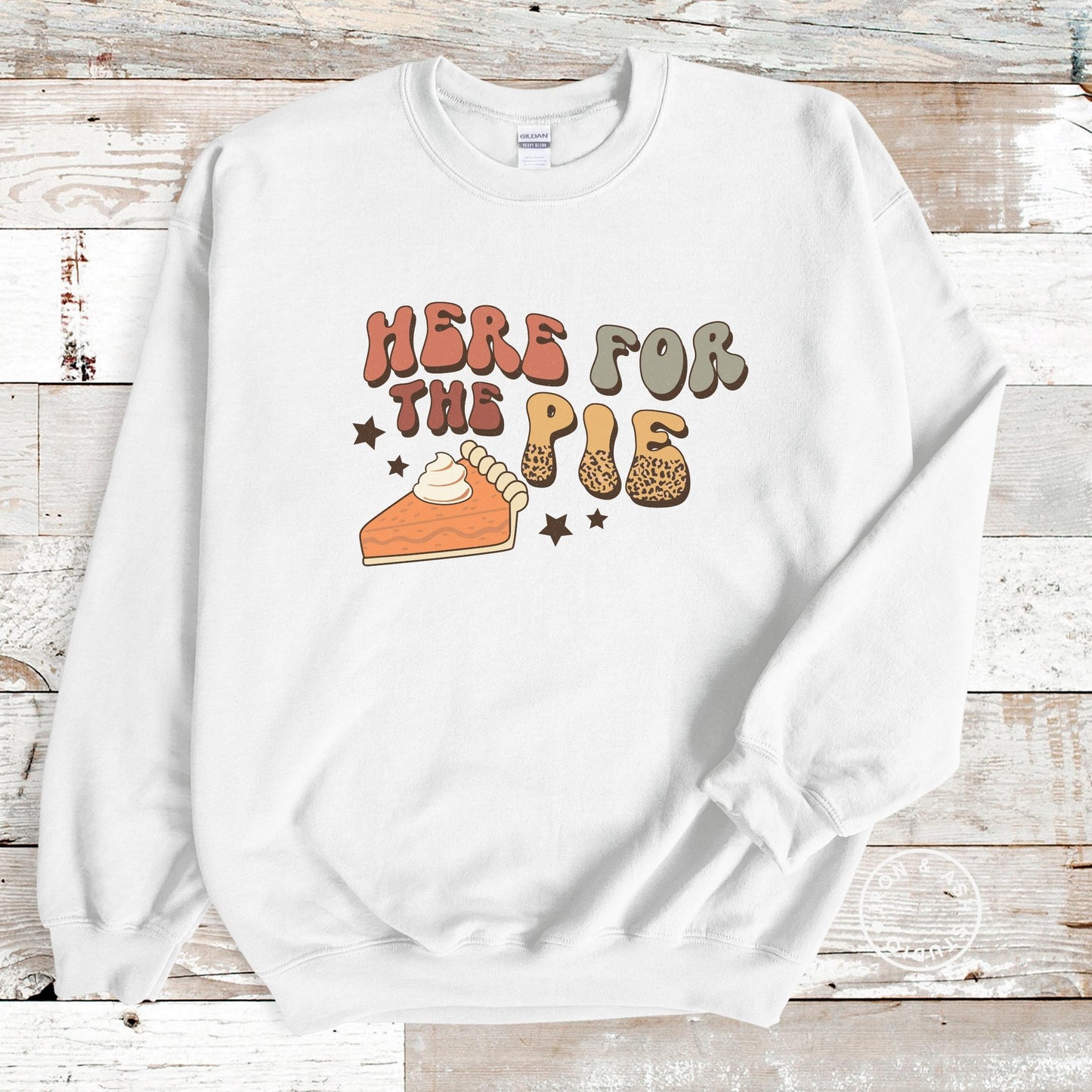 Funny Thanksgiving Sweatshirt, Friendsgiving Sweatshirt, Pies Before Guys, Fall Crewneck, Pie Sweater, Thanksgiving Food,Family Thanksgiving