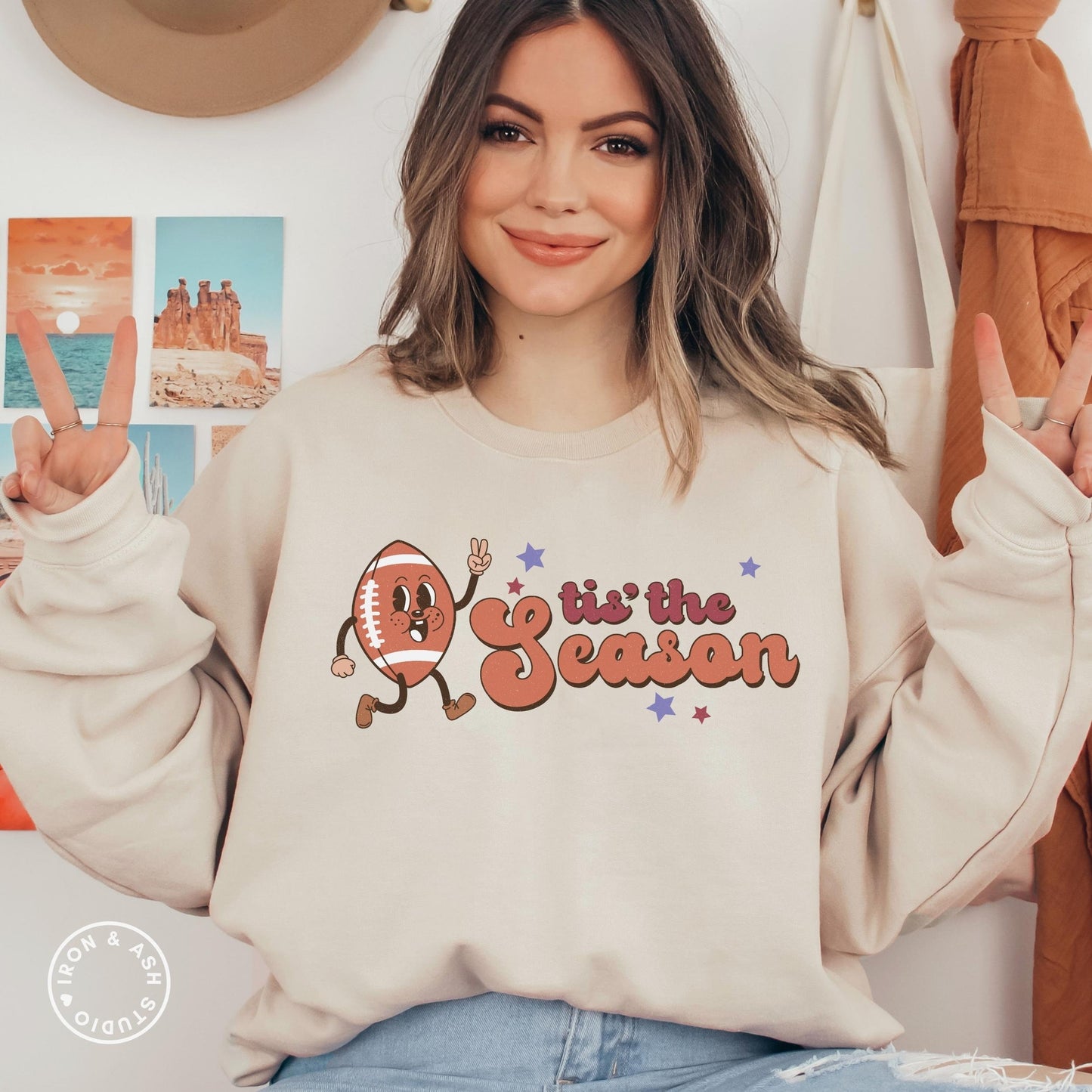 Retro Football Season Sweatshirt Tis The Season Football Sweatshirt Football Mom Sweatshirt Game Day Football Tailgate Clothes Sunday Night