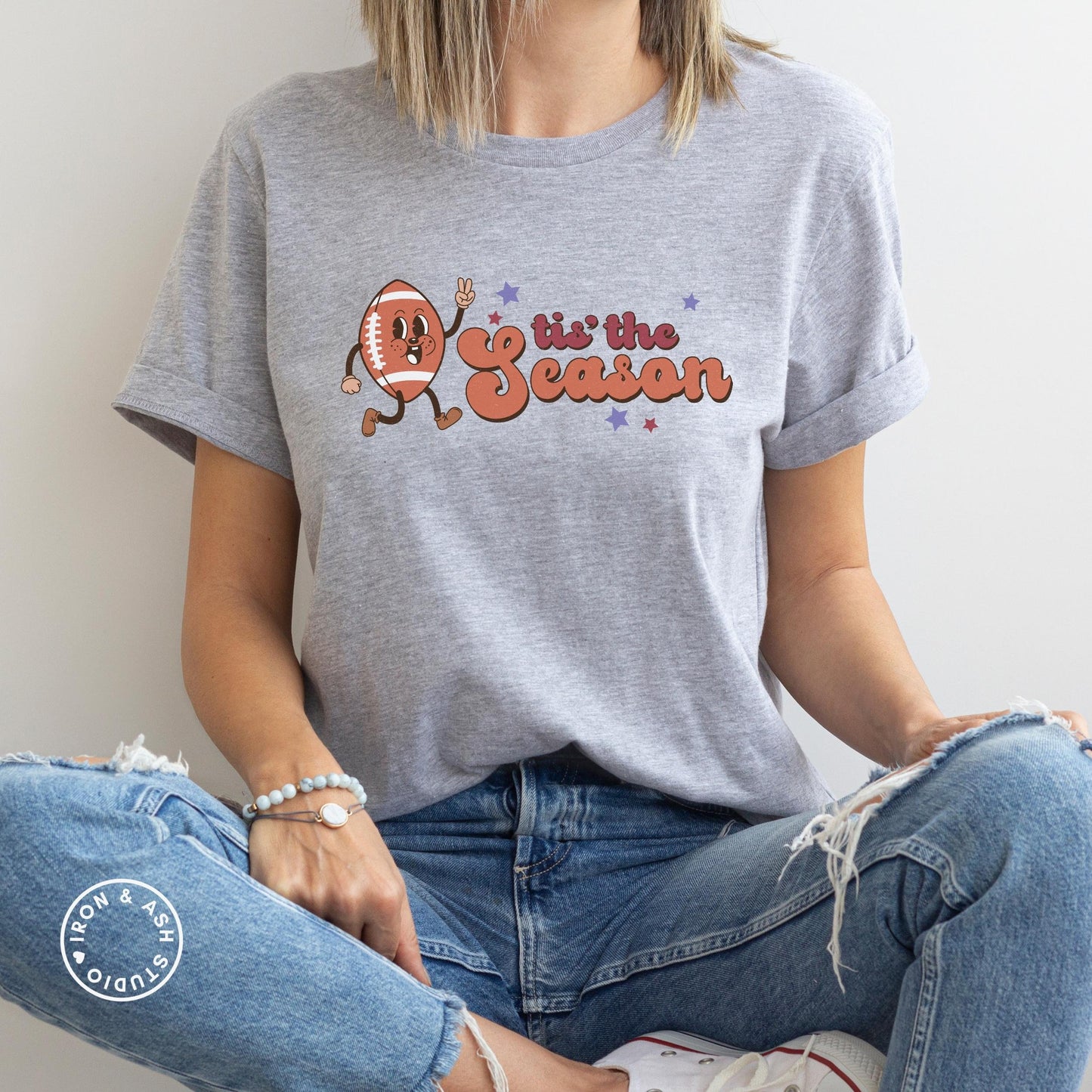 Tis The Season Football Shirt Retro Football Shirt Football Mom TShirt Game Day Tailgate Clothes Womens Football Tshirt Fall Crewneck Tee