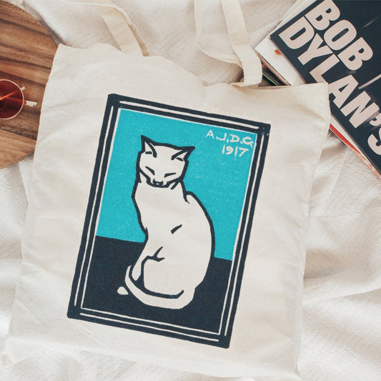 Cat Tote Bag Aesthetic Cat Shoulder Bag Artsy Tote Bag Sitting Cat Julie de Graag Cat Art Bag Cat Bag Aesthetic Tote Bag Cat Art Bag Kitty