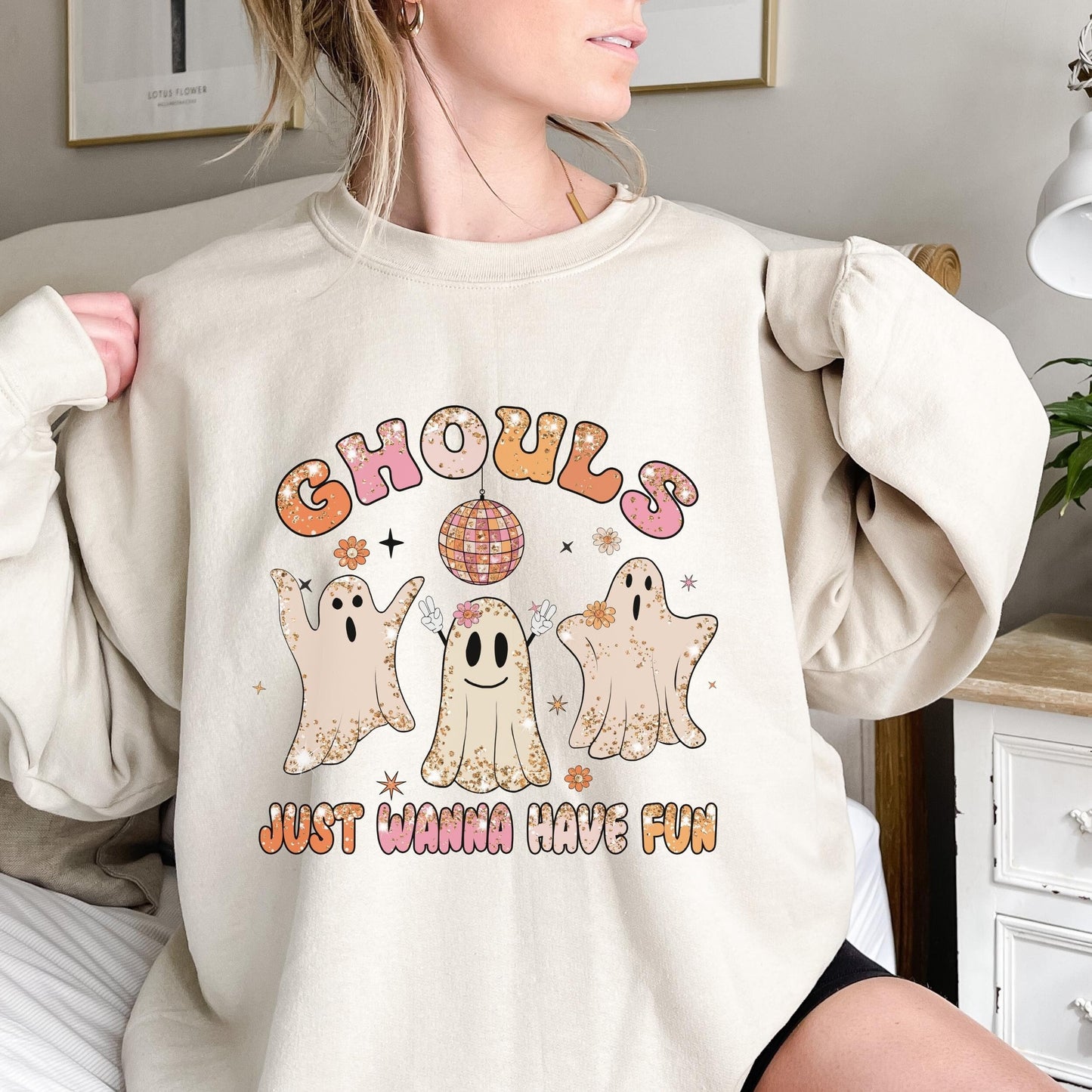 Retro Halloween Ghouls Just Wanna Have Fun Sweatshirt Cute Ghost Sweater Ghouls Night Out Womens Halloween Crewneck Sweatshirt Spooky Season