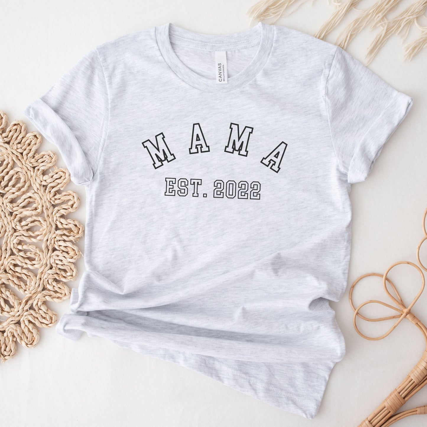 Custom Mama Est 2024 Shirt, Personalized Mom tee, Pregnancy Announcement Shirt, Mama Shirt Mom Est Shirt New Mom Gift, New Mom Shirt,Mom Tee