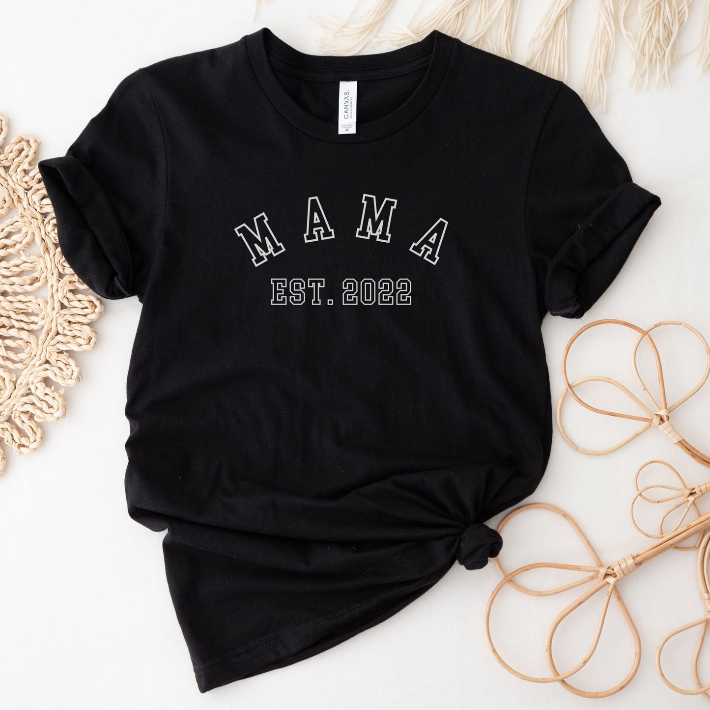 Custom Mama Est 2024 Shirt, Personalized Mom tee, Pregnancy Announcement Shirt, Mama Shirt Mom Est Shirt New Mom Gift, New Mom Shirt,Mom Tee
