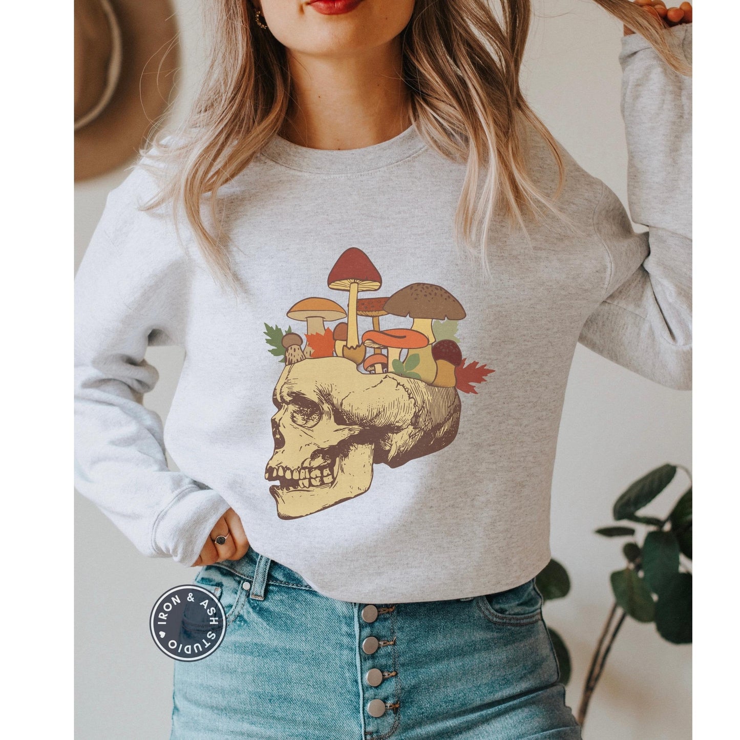 Mushroom Sweatshirt, Dark Academia Skull Shirt, Skull Sweatshirt Womens, Indie Clothing, Trendy Crewneck, Cottagecore Sweater, Cottagecore