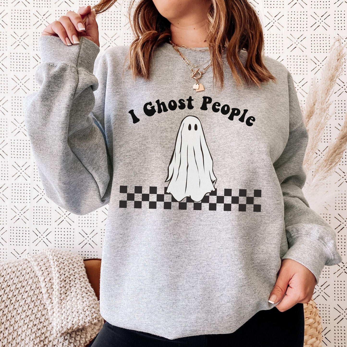 Ghost Sweatshirt, Cute Ghost Sweater, Ghost Crewneck, Funny Halloween Sweatshirt, Halloween Sweater, Introvert Antisocial Sweatshirt Teens