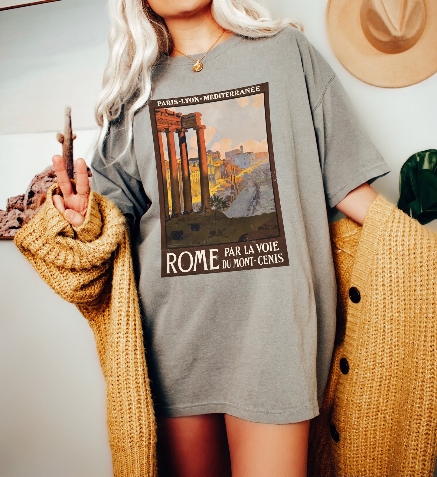 Italy Shirt Vintage Rome France Travel Poster Tee Comfort Color TShirt Italia Rome Paris Italy Graphic Tee Gift for Traveler Wanderlust Tee