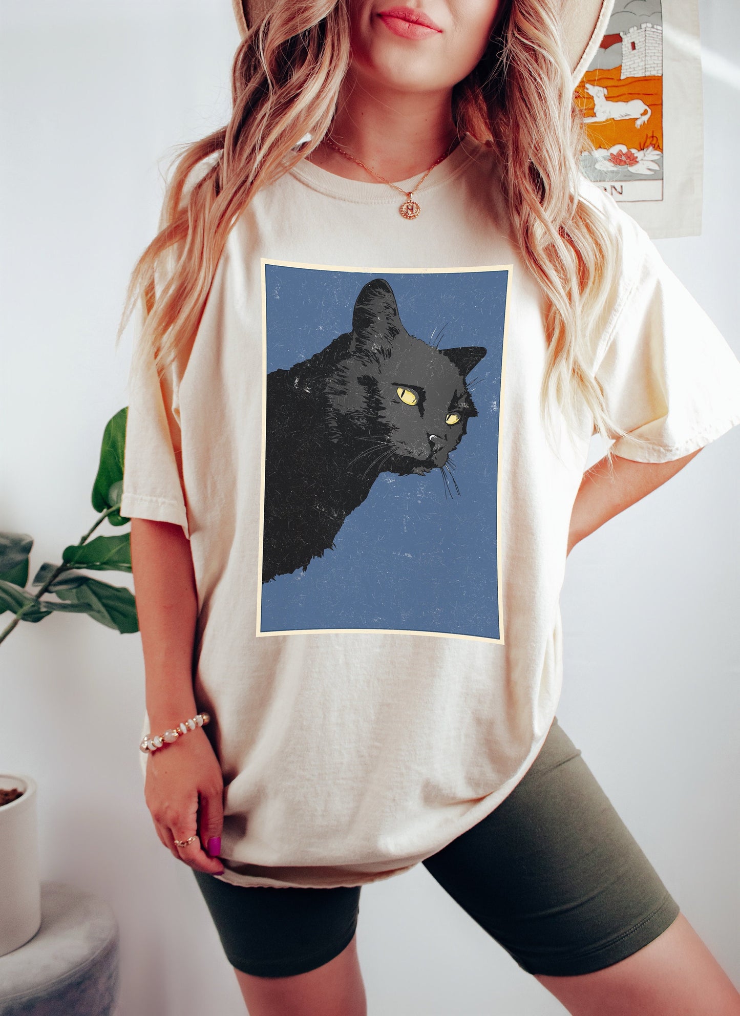 Black Cat Shirt Retro Vintage Cat Print Comfort Colors Cat Shirt Vintage Aesthetic Cottagecore Cat T-Shirt Indie Clothing Trendy Cat Tees