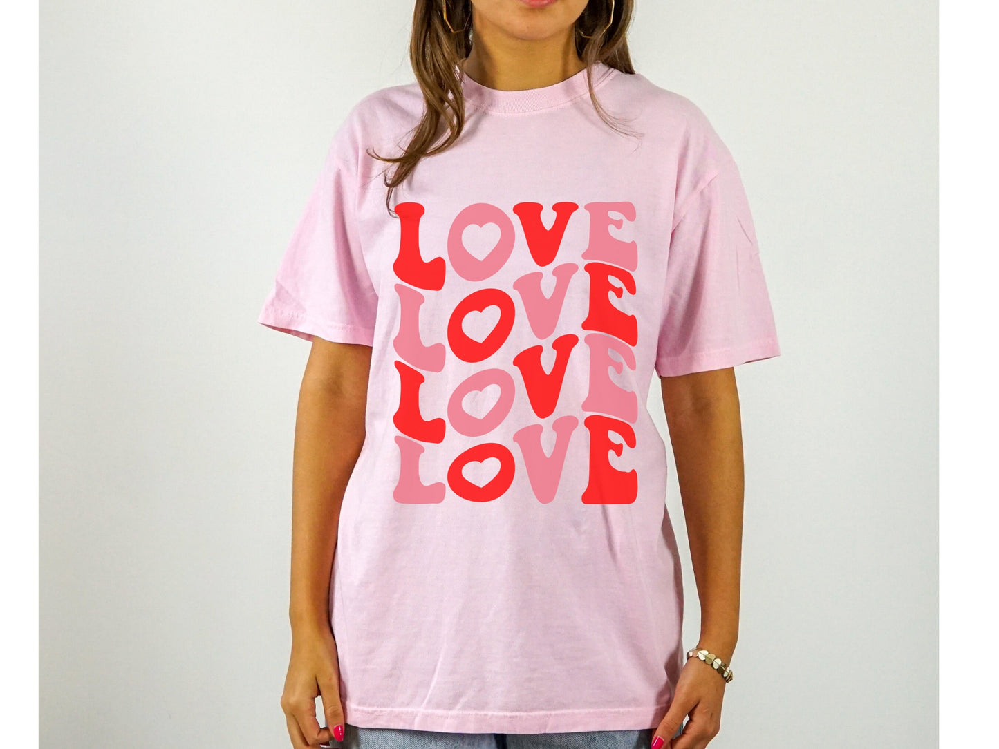 Love Shirt, Retro Love Heart Valentines Day Comfort Color Tee, Cute Valentines Day Apparel for Women, Valentines Outfit, Vday Heart T-Shirt