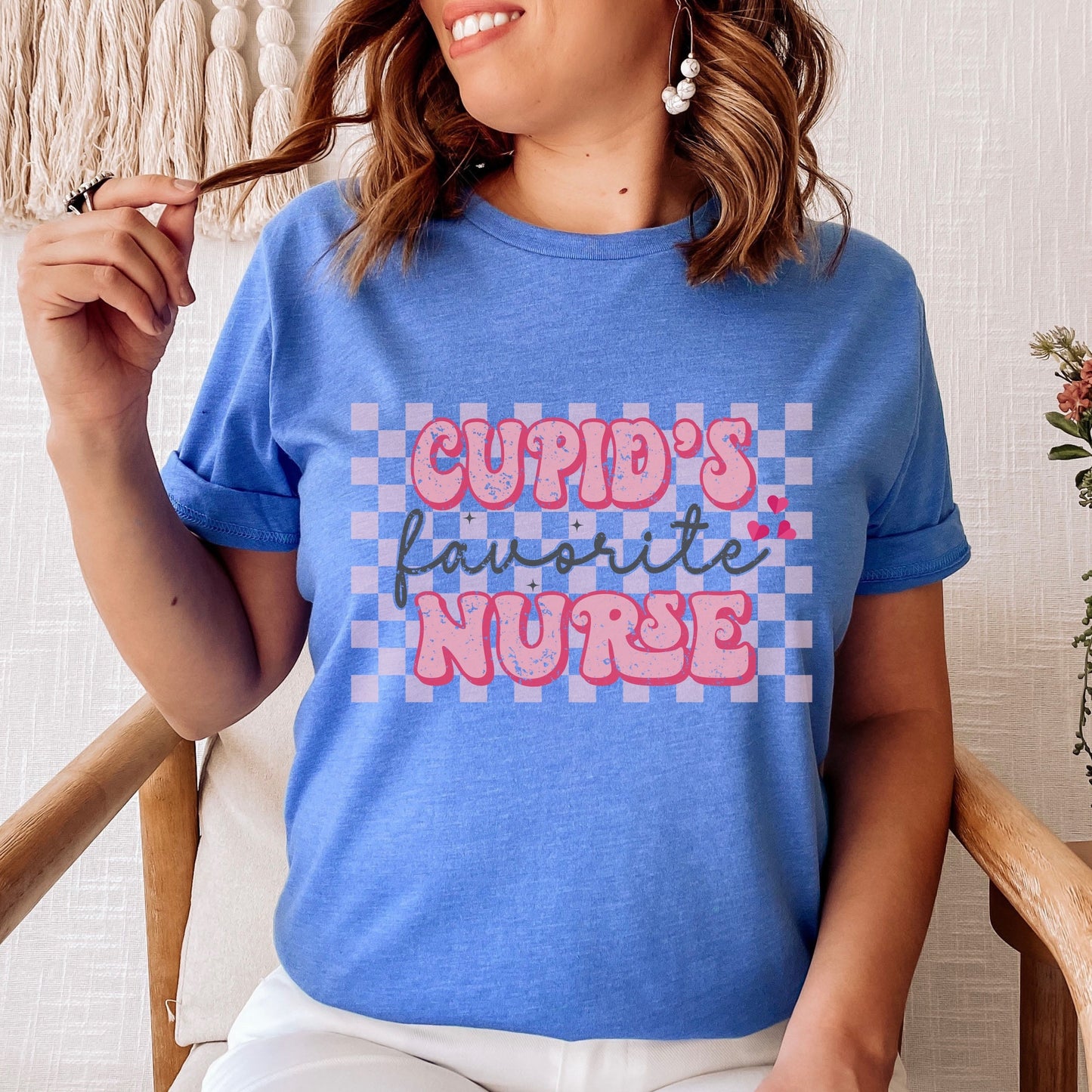 Retro Cupids Favorite Nurse Shirt Valentines Day Crewneck Cute RN Valentines Tee ER NICU Valentines T-shirt Nursing Valentines Heart Gift