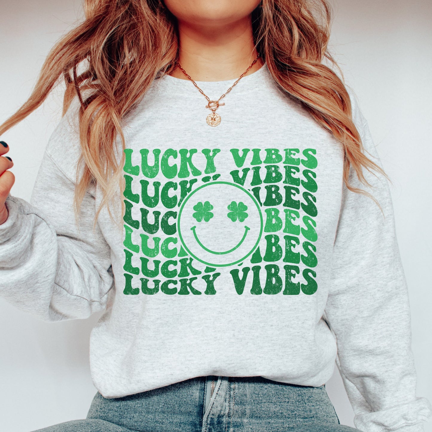 St. Patricks Day Sweatshirt Lucky Vibes Shamrock Sweater Cute St Paddys Day Crewneck for Women Lucky Teacher One Lucky Mama St Pattys Outfit