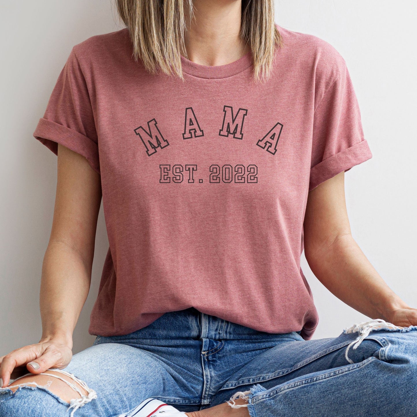 Custom Mama Est 2024 Shirt, Personalized Mom tee, Pregnancy Announcement Shirt, Mama Shirt Mom Est Shirt New Mom Gift, New Mom Shirt,Mom Tee