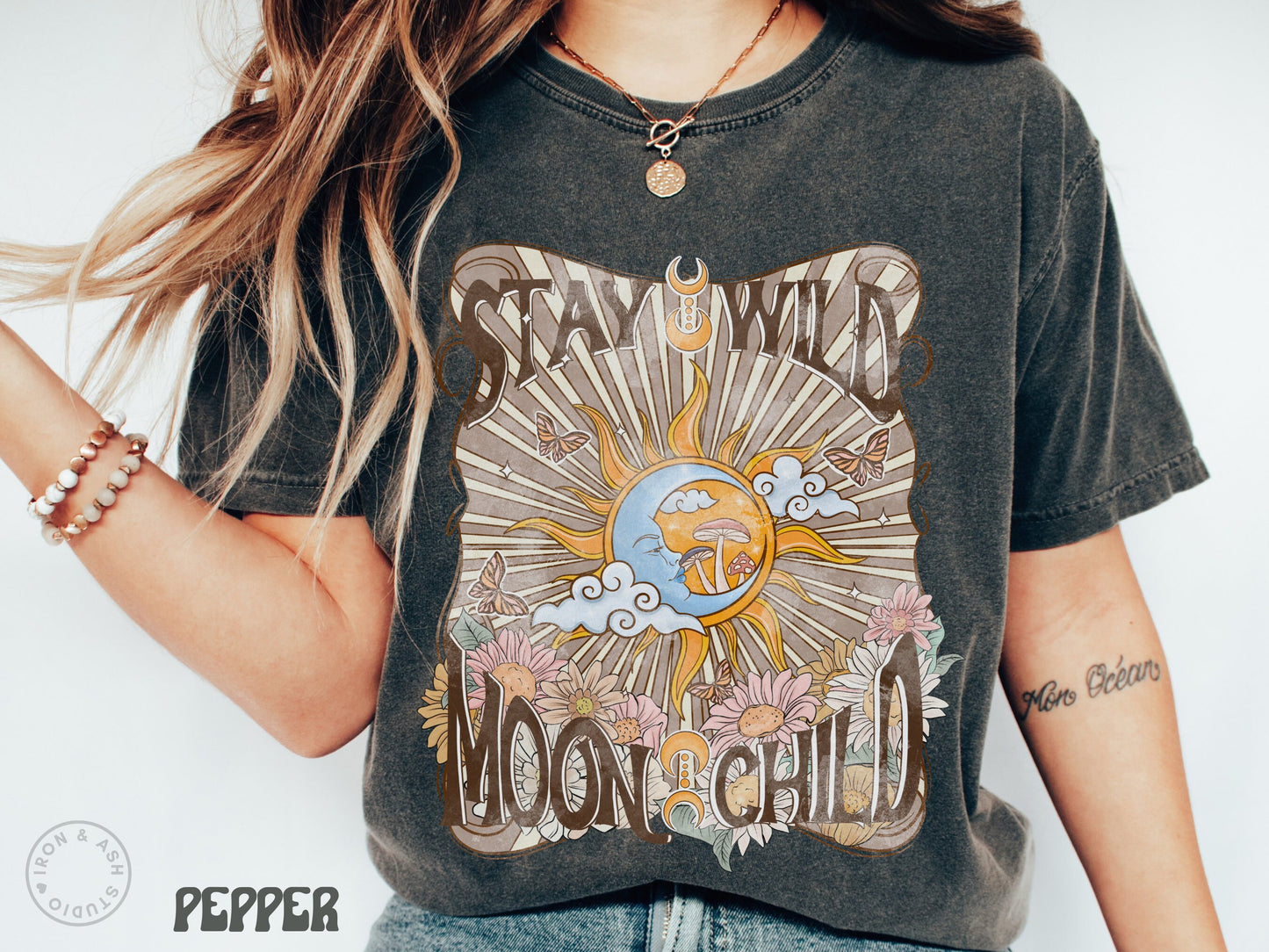 Stay Wild Moon Child Shirt Retro Hippie Comfort Color TShirt Boho Wildflower Vintage Aesthetic Moon T Shirt Indie Tee Trendy Oversized Tee