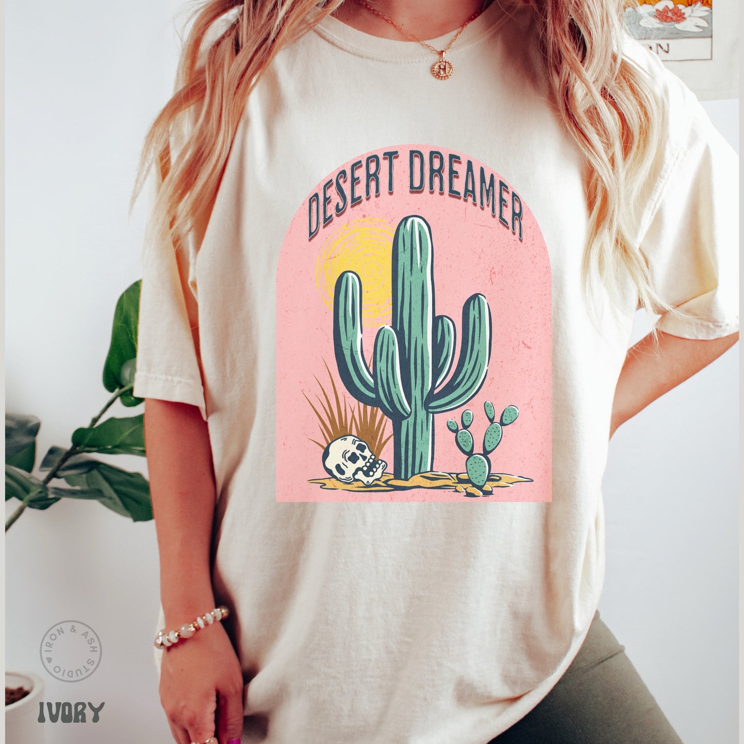 Desert Dreamer Shirt Comfort Colors T-Shirt Desert Vibes Shirts Desert Boho Western TShirt Crewneck Cactus Skull Vintage Inspired Tee Boho