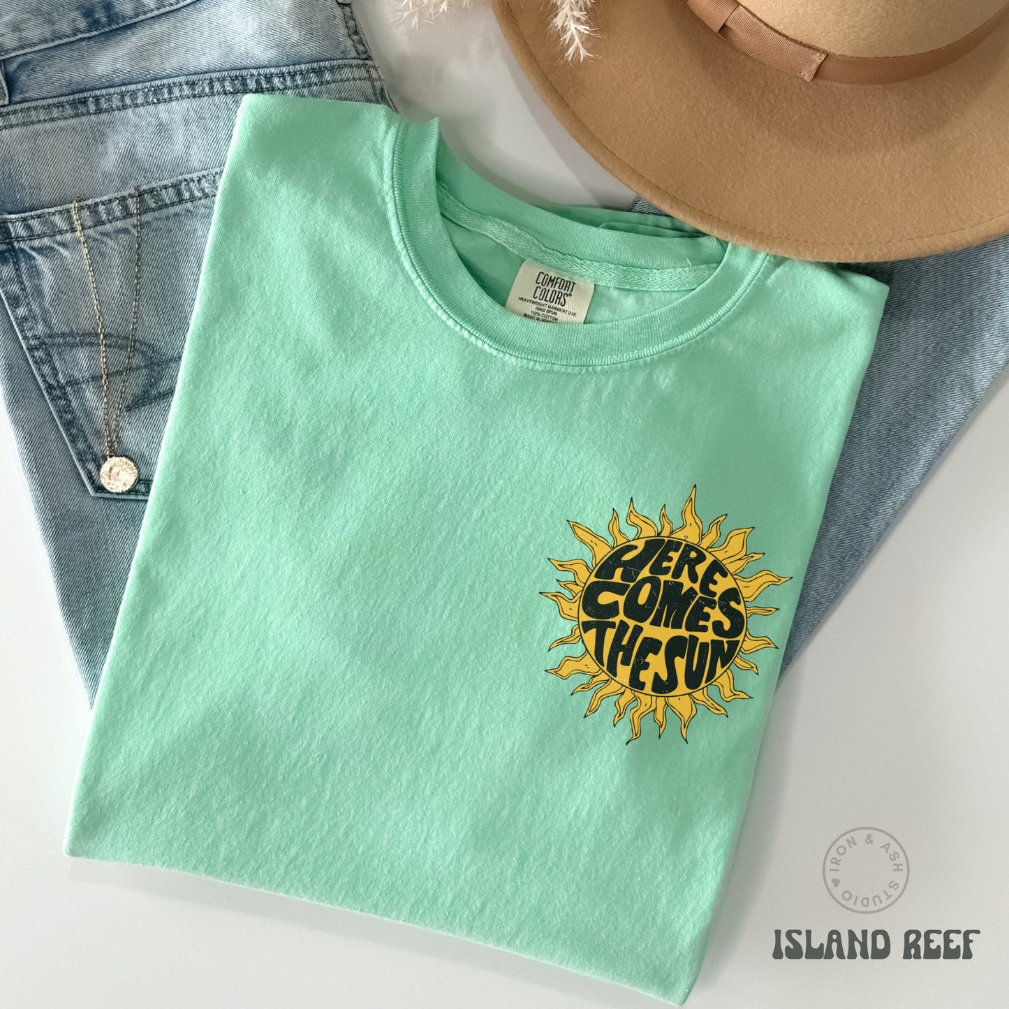 Here Comes The Sun Tee Hippie Shirt Vintage Aesthetic Clothes Pocket Sunshine T-Shirt Oversized Tee Pocket Full of Sunshine Trendy Clothing